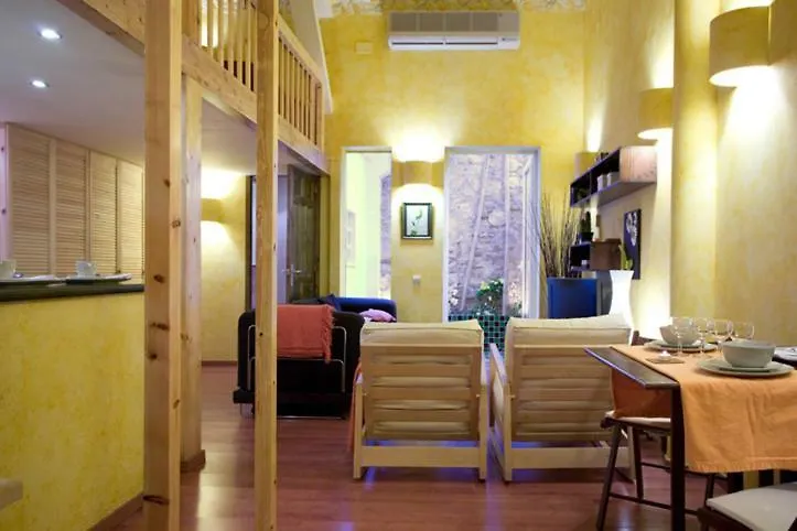 Groc Maiol Apartment Barcelona
